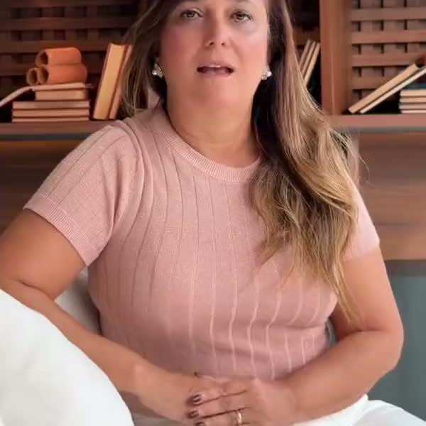 Vídeo de Luciana Gomes no Instagram